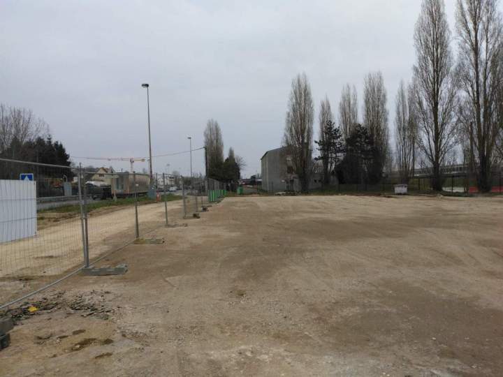 Fin de chantier : remblaiement, compactage, rendu du site en finition demandé par le client (grave béton)